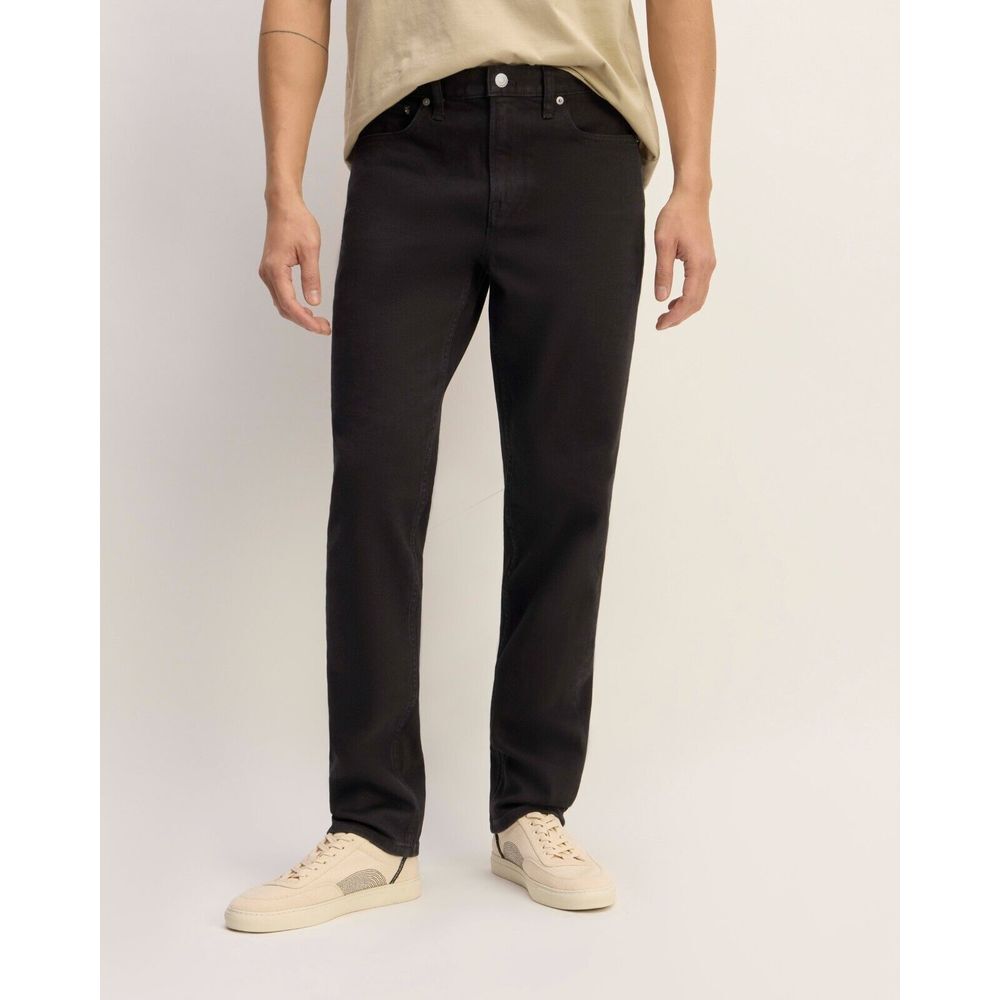 Everlane Mens The Organic Taper Jean in Black Size 29x30